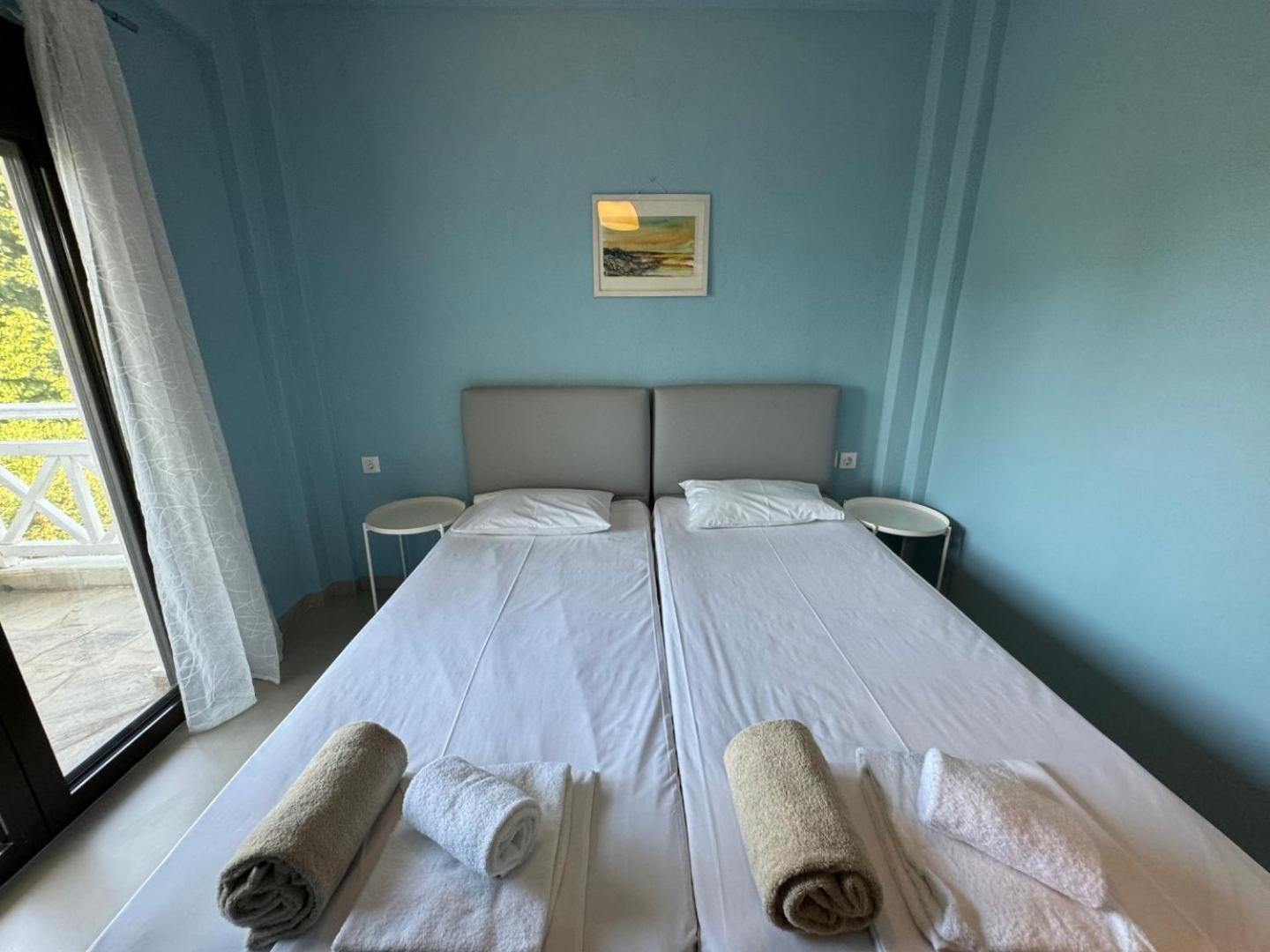 ホテル Makis House ニキティ エクステリア 写真